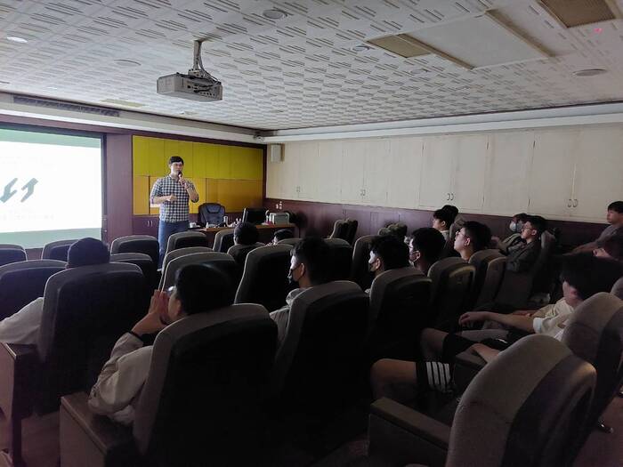 自殺防治入班宣導圖片