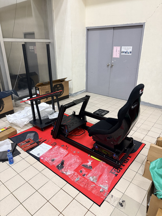 B12-模擬賽車社圖片