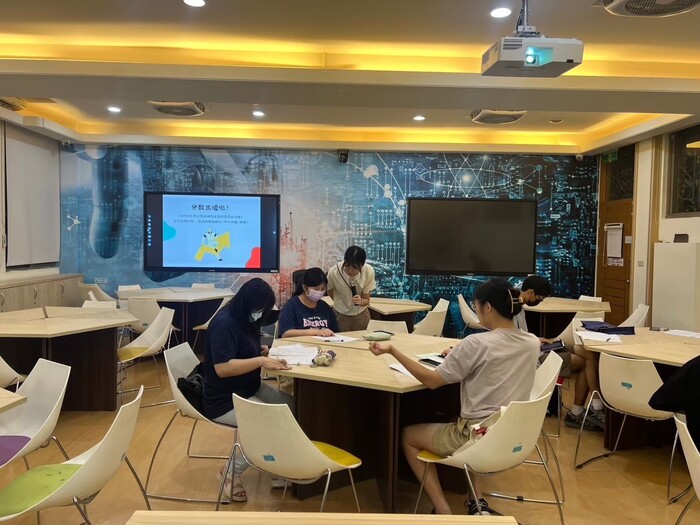 賴氏人格測驗 團體測驗活動圖片